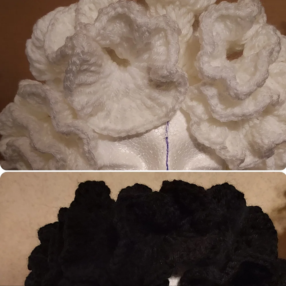 #L❤️VE:HANDMADE.  Crochet Ruffle HAT - Picture 3 of 8
